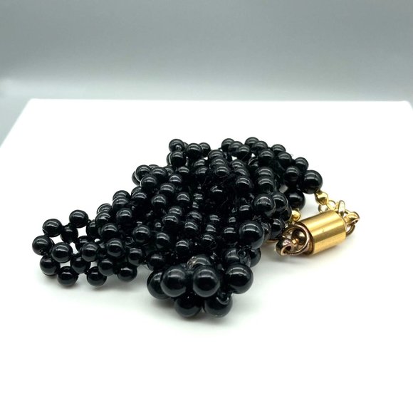 Classic Vintage Lucite Beaded Cluster Necklace, Chic Black Strand for Basic - Picture 2 of 4